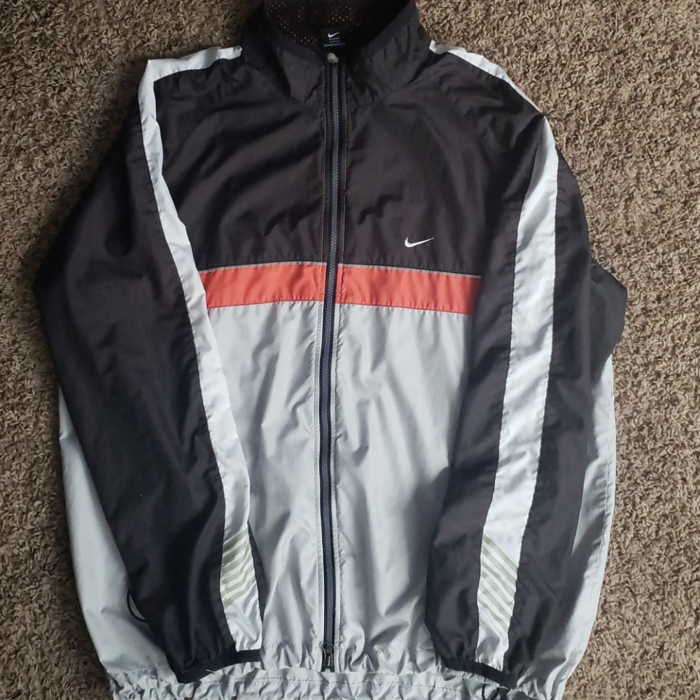 Vintage Nike full - zip windbreaker